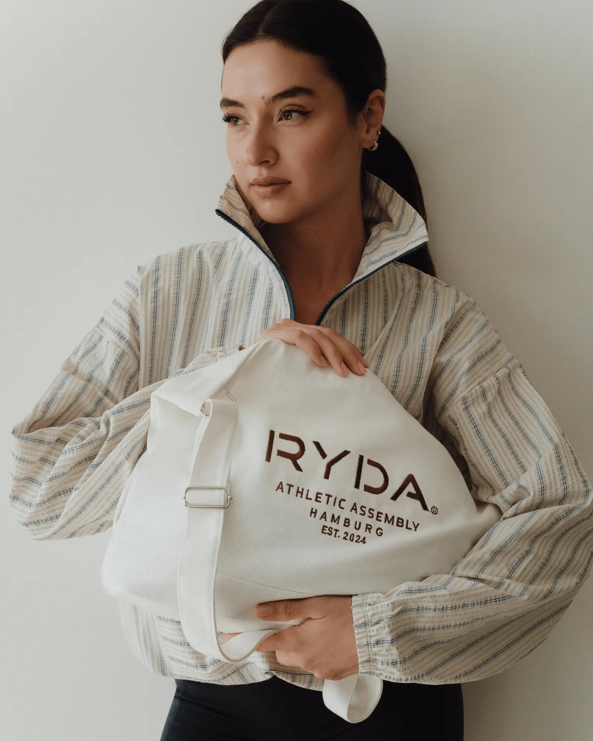 RYDA Canvas Bag Detail