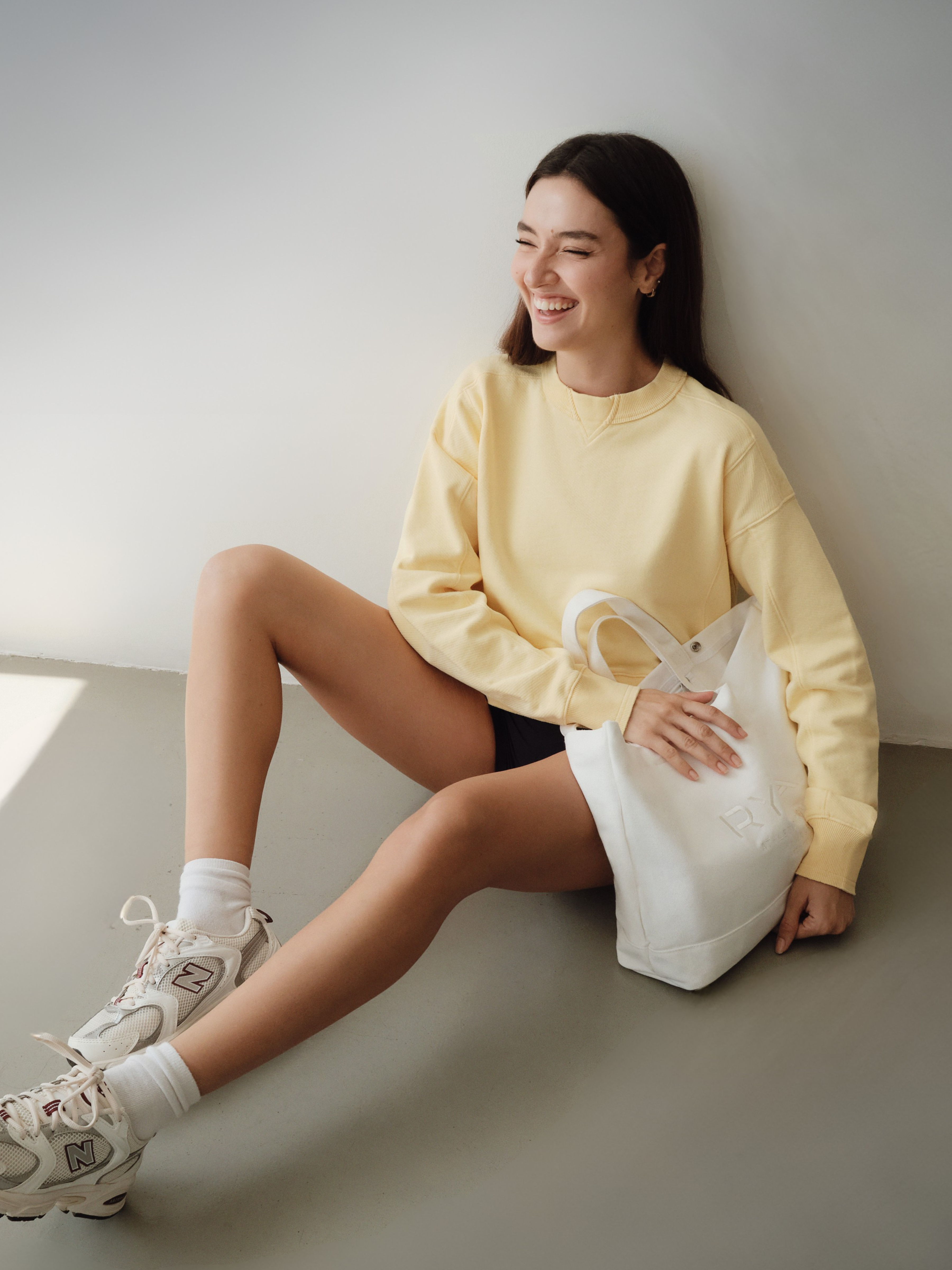 RYDA Canvas Tote Bag – Detailaufnahme der Stickerei