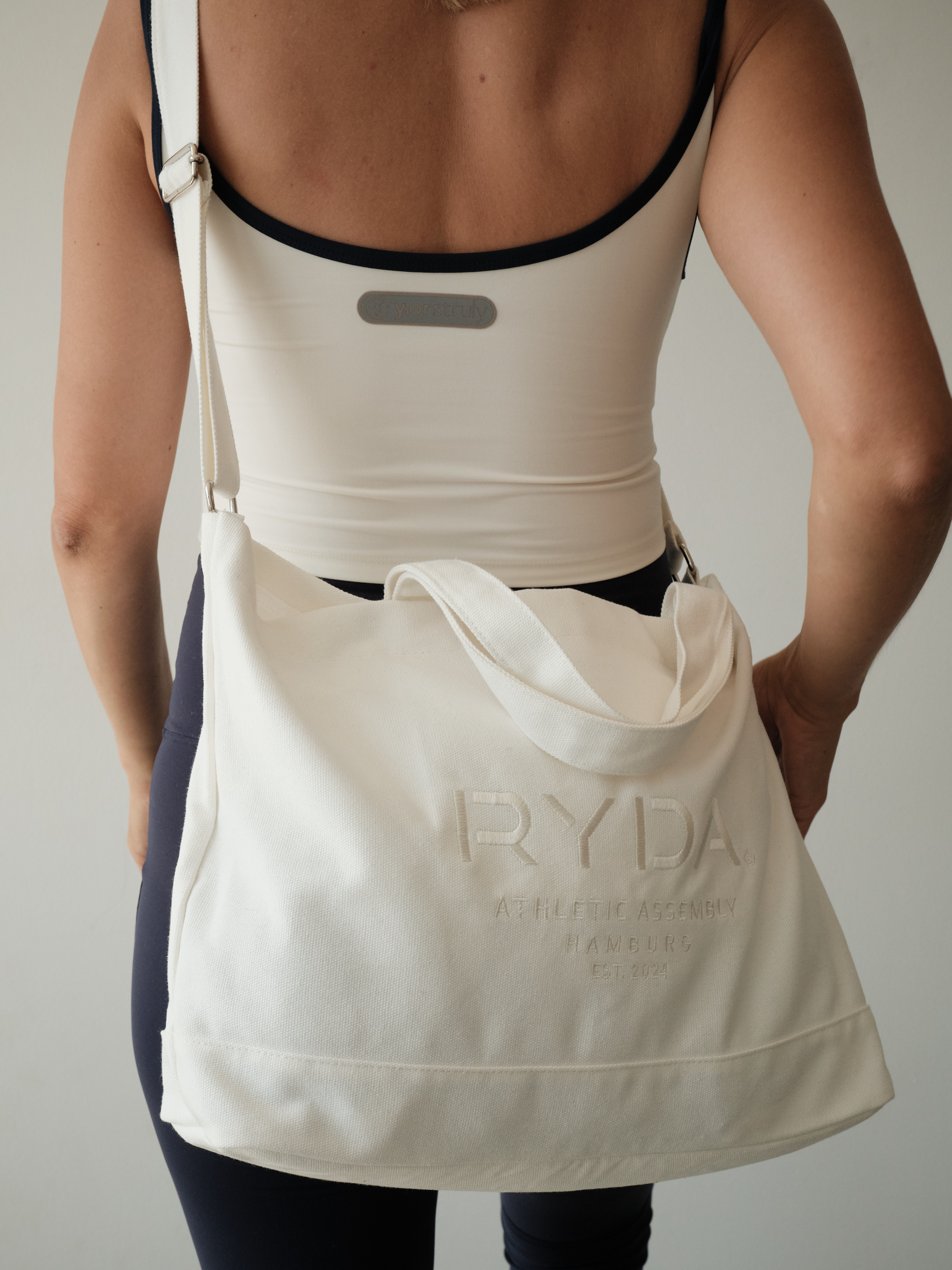 RYDA Canvas Bag mit Flaschenhalterung und Innentaschen